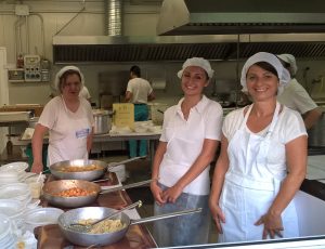 Sorrisi in cucina.